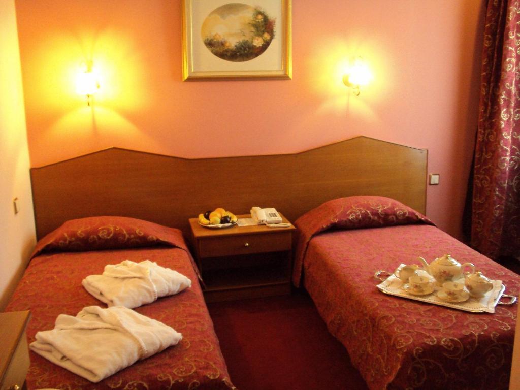 Astoria Hotel Traditional Komotini Zimmer foto