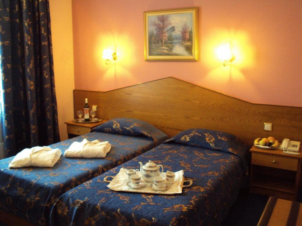 Astoria Hotel Traditional Komotini Zimmer foto